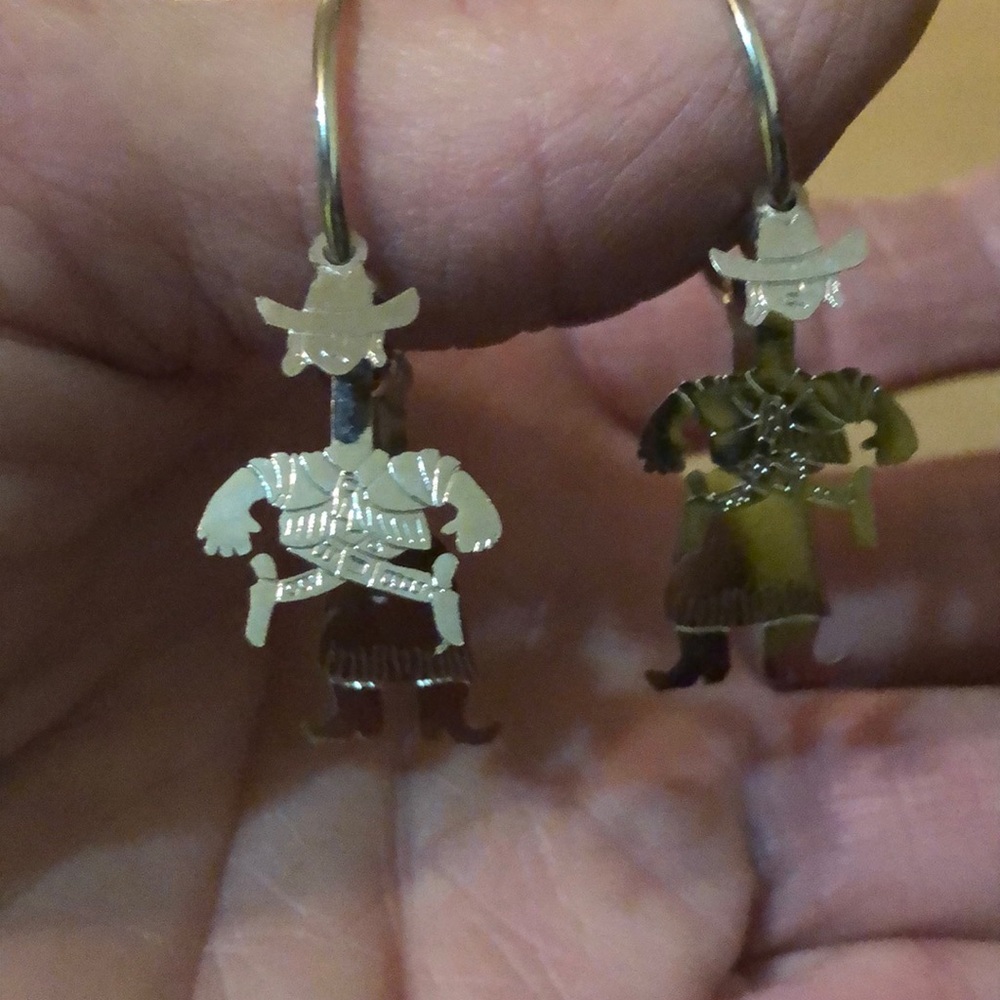 🌹Cowgirl 3 section Dangle Earrings